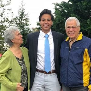 Meet your Posher, Andrew